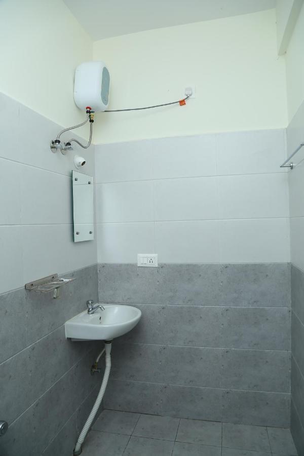 Hotel Bangalore Airport Inn, Near Kempegowda Airport, Airport Pickup & Drop Available 24X7 Devanahalli Kültér fotó